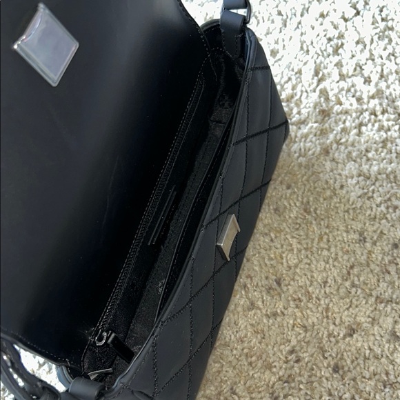 Tory Burch Black Quilted Shoulder Bag with Diamond Stitching - Picture 6 of 9